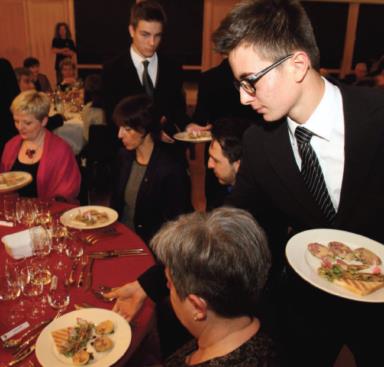 Participation du Moulin D'Ambach à la soirée de gala organisée par les Lions Clubs du Saulnois et de Saint-Avold - Article RL du 28/11/2014 - Edition de Sarrebourg et du Saulnois